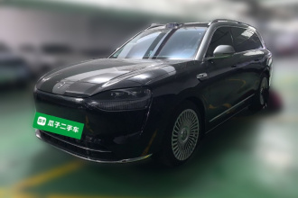 鸿蒙智行 问界M9 2025款 增程 Ultra版 52kWh 5座版 (192线激光雷达）