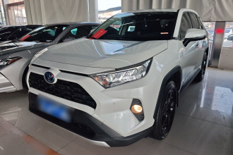 丰田 RAV4荣放 2022款 双擎 2.5L E-CVT四驱精英Plus版