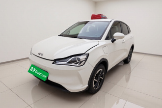 哪吒汽车 哪吒V 2021款 长续航娱乐版升级型