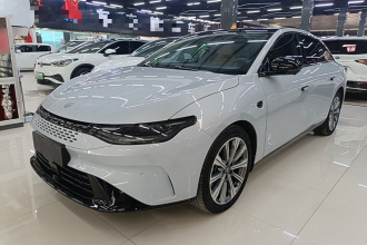零跑汽车 零跑C01 2024款 增程 216尊享版