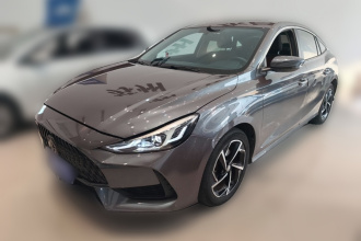 名爵 MG5 2021款 300TGI DCT青奢风潮版