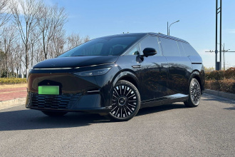 小鹏X9 2025款 740超长续航 Max