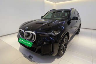 宝马X5 2023款 xDrive 30Li 尊享型M运动曜夜套装