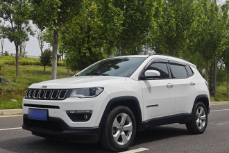 Jeep 指南者 2019款 220T 自动悦享版