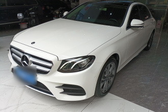奔驰E级 2020款 E 300 L 运动豪华型