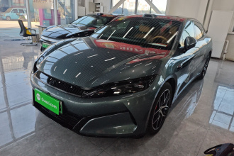 比亚迪 汉L 2025款 DM-p 四驱激光雷达旗舰型