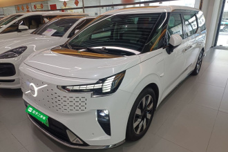 沃尔沃EM90 2025款 Ultra 六座