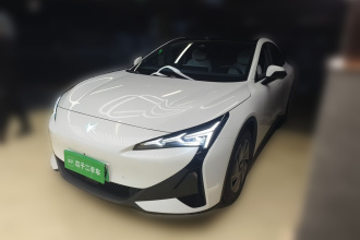 ARCFOX极狐 极狐 阿尔法S5 2025款 560PRO 185kW