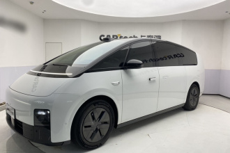 理想汽车 理想MEGA 2024款 Ultra
