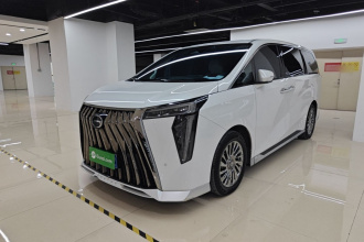 广汽传祺 传祺M8 2023款 宗师系列 400T 旗舰版