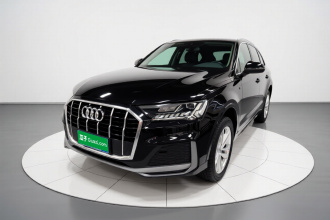 奥迪Q7 2021款 45 TFSI quattro S line运动型