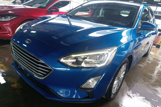 福特 福克斯 2019款 两厢 EcoBoost 180 自动锋潮型