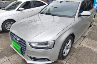 奥迪A4L 2013款 35 TFSI 自动标准型