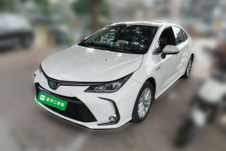 丰田 卡罗拉 2021款 双擎 1.8L E-CVT精英版