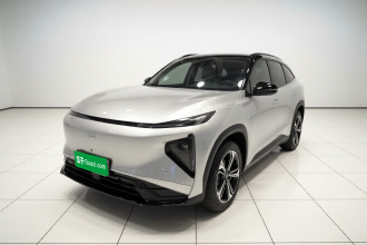 吉利银河 银河L7 2025款 EM-i 115km 探索+版