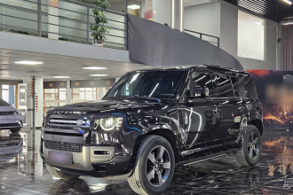 路虎卫士 2023款 改款 110 3.0T P400 X-DYNAMIC HSE