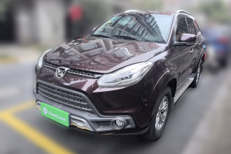 江铃 驭胜S350 2016款 2.0T 自动四驱汽油豪华天窗版5座