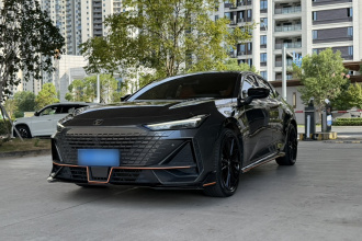 长安UNI-V 2023款 1.5T 运动版
