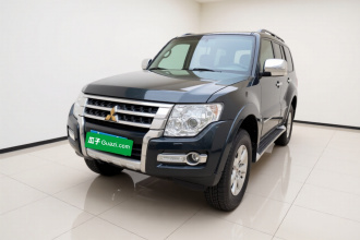 三菱 帕杰罗(进口) 2016款 3.0L 自动尊贵版 国V