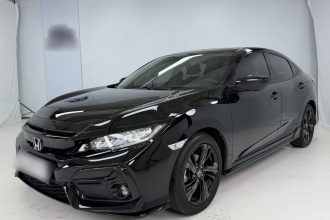 本田 思域 2021款 HATCHBACK 220TURBO CVT潮酷控