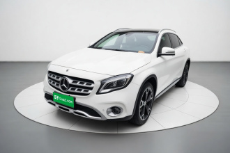 奔驰GLA 2017款 GLA 220 4MATIC 时尚型