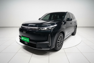 吉利银河 银河M9 2025款 230km 两驱探索版