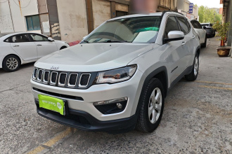 Jeep 指南者 2017款 200T 自动家享版