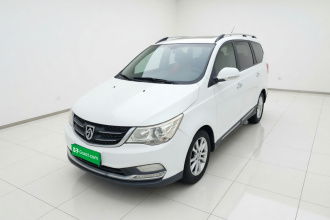 宝骏730 2016款 1.5L 手动豪华型 7座