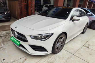 奔驰CLA 2022款 改款 CLA 200 猎跑车