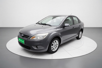 福特 福克斯 2013款 三厢经典 1.8L 手动基本型