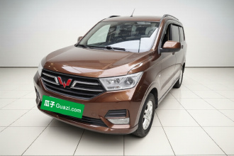 五菱汽车 五菱宏光 2019款 1.5L S舒适型国VI LAR