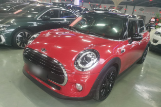 MINI 2018款 1.5T COOPER 艺术家 五门版