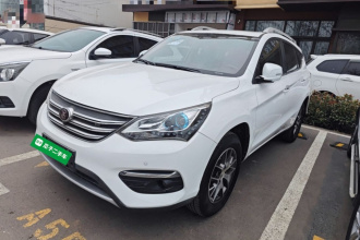 比亚迪 宋 2018款 1.5TI 手动智联进享型