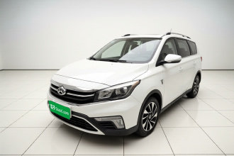 长安欧尚A800 2017款 1.6L 手动舒适型