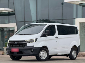 福特 全顺 2023款 2.0T汽油手动多功能商用车短轴低顶5/6座