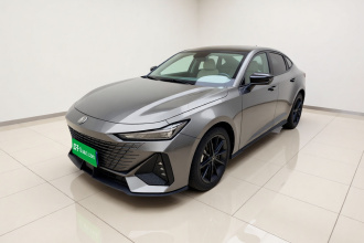 长安UNI-V 2022款 1.5T 尊贵型