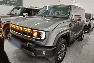 北京越野 北京BJ40 2024款 2.0T 全新城市猎人版 先锋型