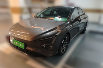 荣威D7 2023款 EV 510km 后驱旗舰版