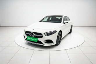 奔驰A级 2022款 改款二 A 200 L 运动轿车时尚型