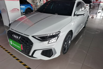 奥迪A3 2023款 改款 A3L Limousine 35 TFSI 时尚运动型
