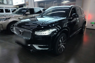 沃尔沃XC90 2022款 B6 智逸豪华版 7座