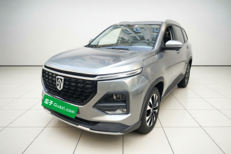 宝骏530 2020款 1.5T CVT尊贵互联型 6座