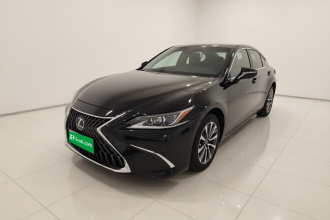 雷克萨斯ES 2023款 200 卓越版