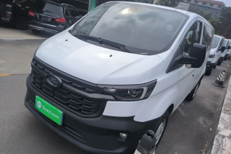 福特 全顺 2023款 2.0T汽油手动多功能商用车短轴低顶5/6座