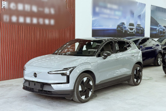 沃尔沃EX30 2025款 后驱长续航版 Ultra