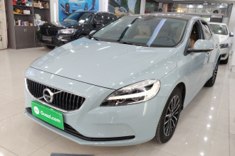 沃尔沃V40 2017款 T3 智逸版