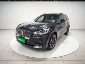 林肯 飞行家 2021款 3.0T V6 四驱行政版