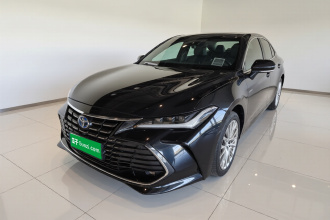 丰田 亚洲龙 2022款 双擎 2.5L XLE尊贵版