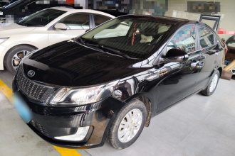 起亚K2 2012款 三厢 1.4L MT GLS纪念版