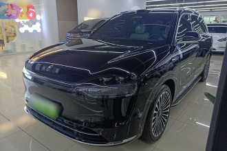 鸿蒙智行 问界M9 2024款 增程 Max版 42kWh 6座版